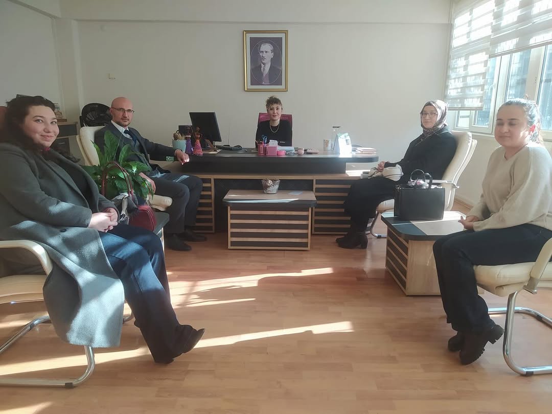 Afyonkarahisar Barosu Kadın ve Çocuk Hakları Komisyonu'nun ŞÖNİM Müdürü Ziyareti