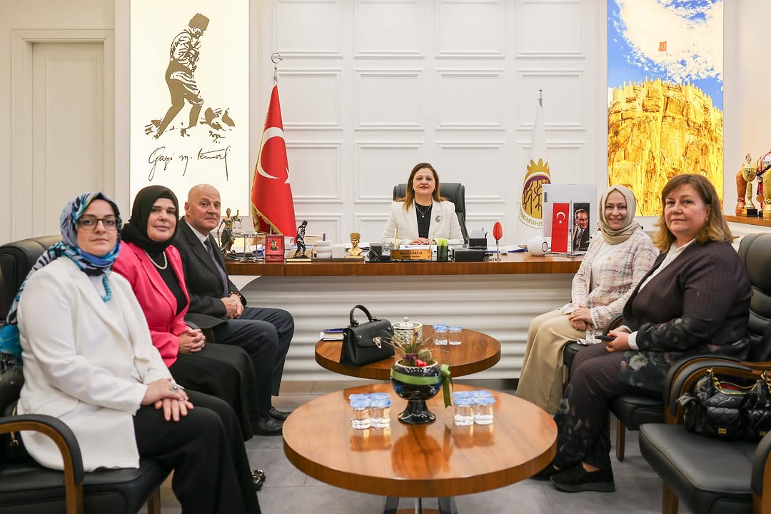 Afyonkarahisar Belediye Başkanı Burcu Köksal, Kültür ve Turizm Alanında Önemli İsimlerle Görüştü