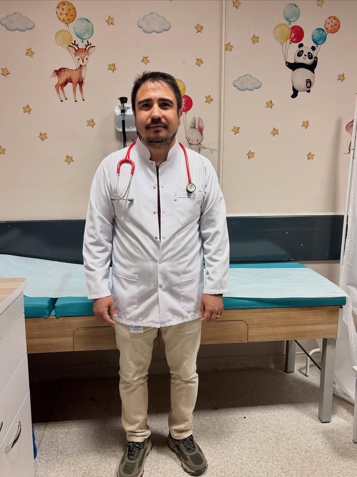 Afyonkarahisar Devlet Hastanesi Personellerinin Çocuklarına Özel Hizmet Başlattı