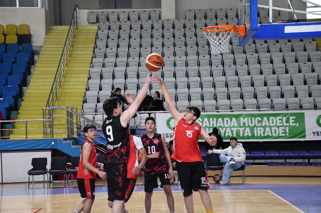 Afyonkarahisar Gençlik ve Spor İl Müdürlüğü tarafından Okul Sporları 2. Küme Müsabaka Başvuruları Açıldı