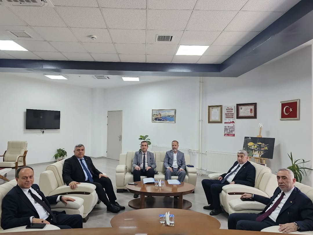 Afyonkarahisar İl Milli Eğitim Müdürlüğü'nden Mesleki Eğitim İş Birliği ve Değerlendirme Toplantısı