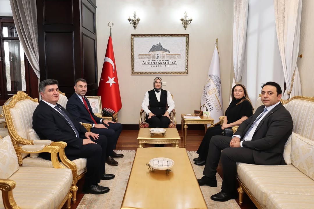 Afyonkarahisar Valiliği, Eczacı Odası Yöneticilerini Kabul Etti
