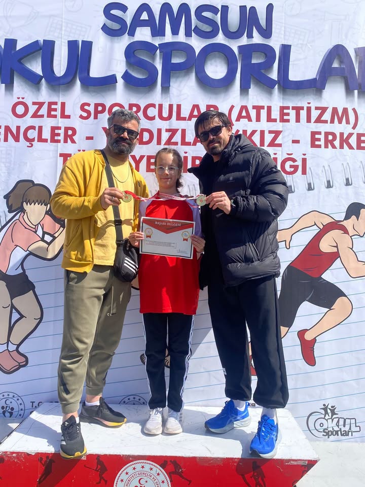 Afyonkarahisarlı Özel Sporcular Samsun’da Zirveyi Bırakmadı