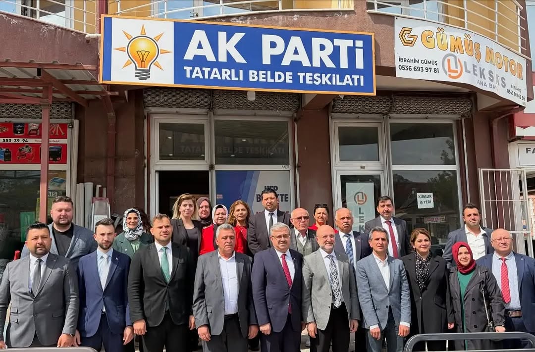 AK Parti Afyonkarahisar İl Kadın Kolları'ndan Tatarlı Ziyareti