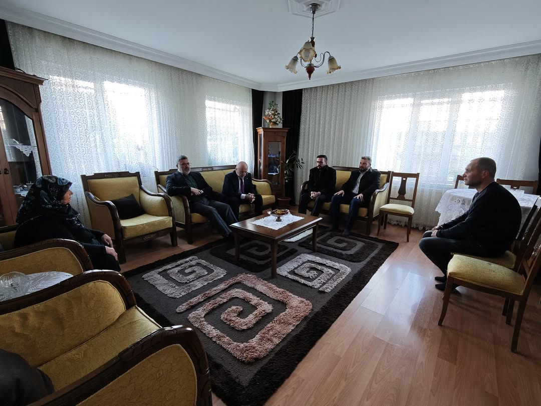 Ak Parti Afyonkarahisar Milletvekili Ali Özkaya'dan Taziye Ziyareti