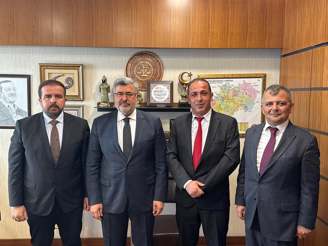 AK Parti Emirdağ İlçe Başkanı ve Belediye Başkanı Gazi Meclis'te Misafir Edildi