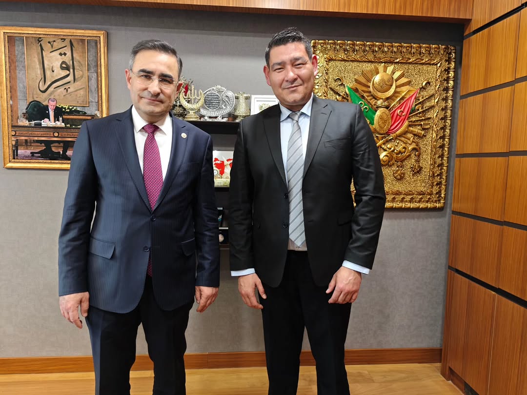 Ak Parti Milletvekili Hasan Arslan, Hasan Ege Söğüt'ü Mecliste Ağırladı