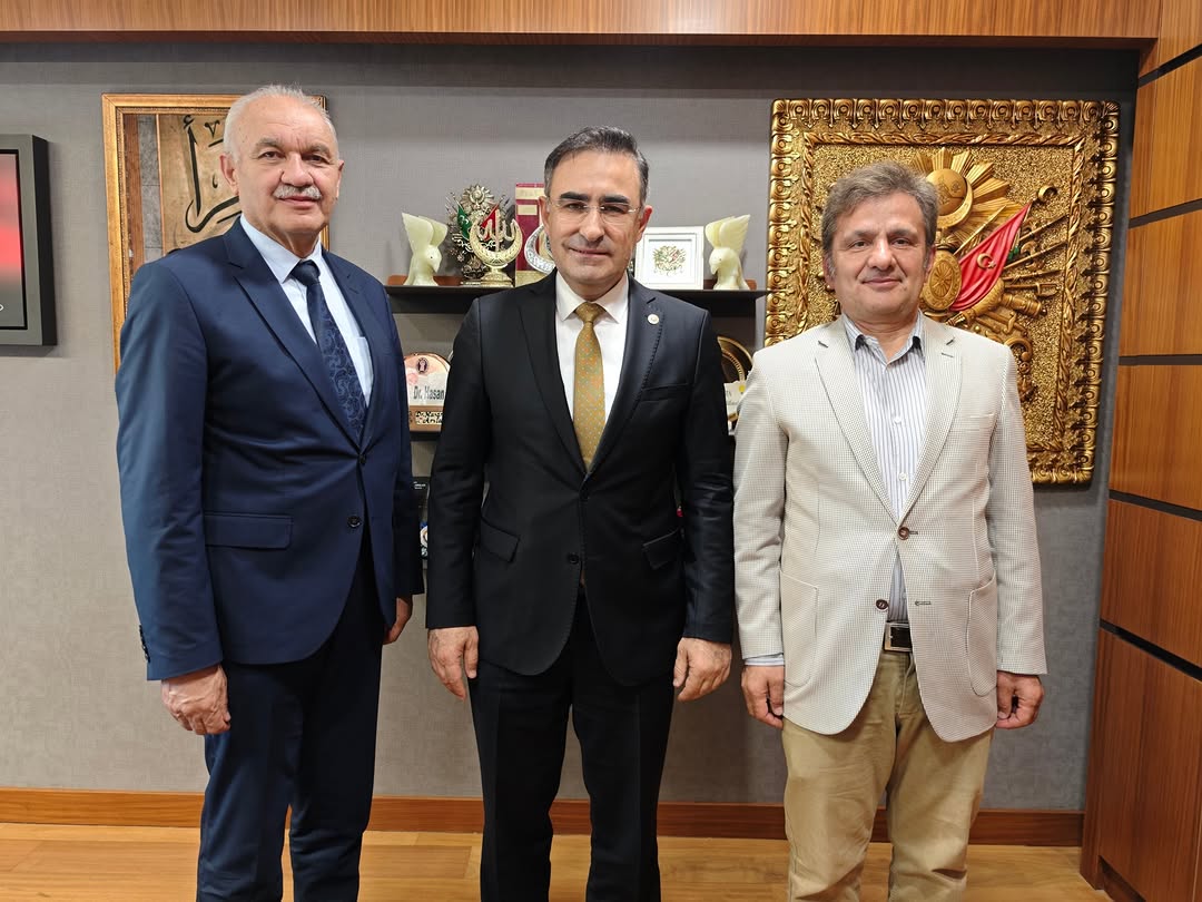 Ak Parti Milletvekili Hasan Arslan: Mehmet Şenbabaoğlu ve Mustafa Arı Gazi Meclisimizde Misafir Edildi