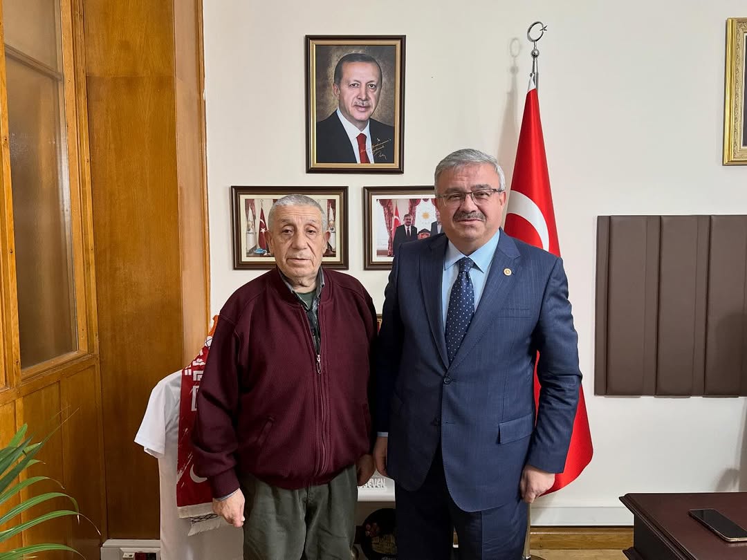 Ak Parti Milletvekili Hasan İnan TBMM'de Ziyaret Edildi