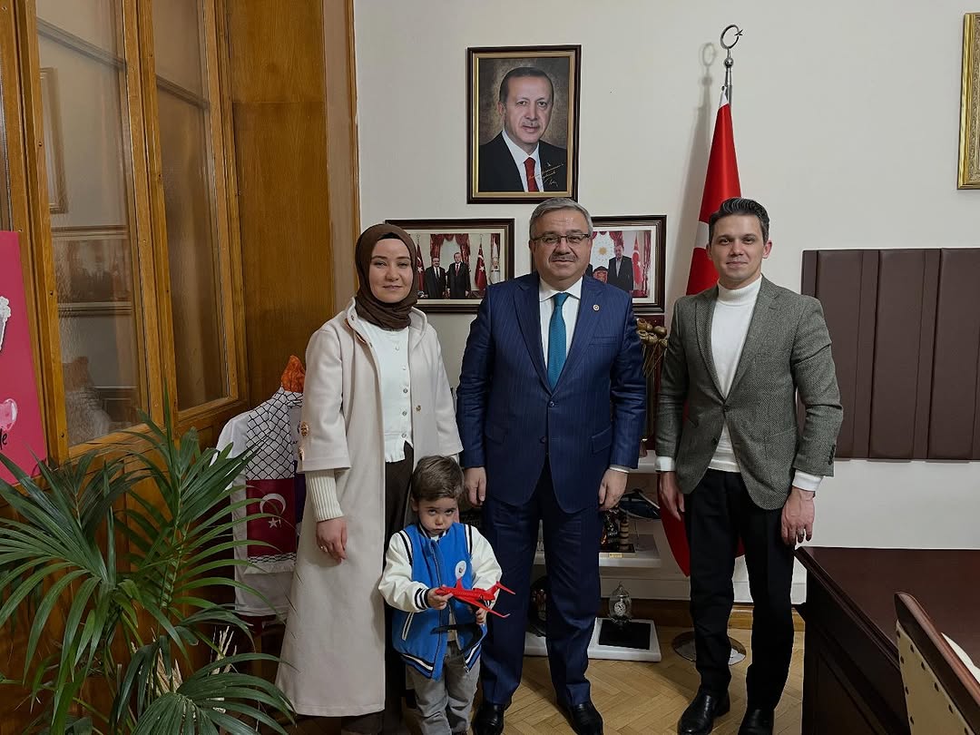 Ak Parti Milletvekili İbrahim Yurdunuseven, Fatih Çiçek'i TBMM'de Ağırladı