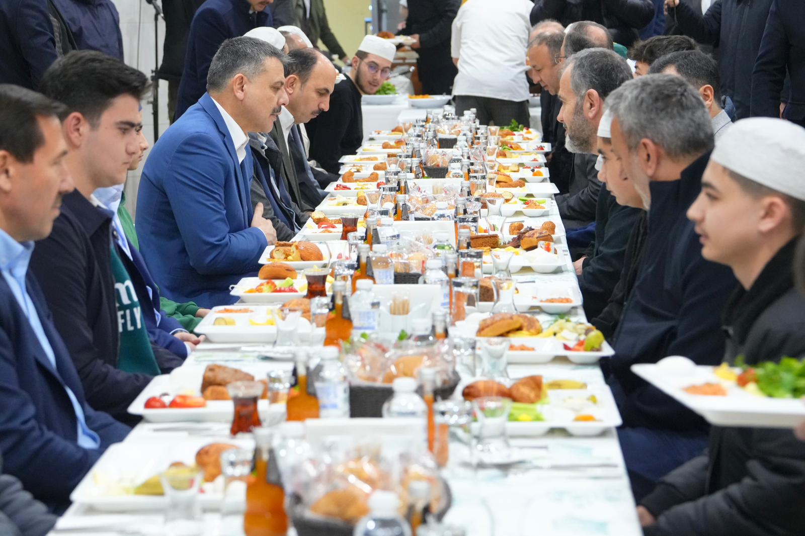 Bakan Çiftçi, Kur’an Kursu'nda Sahurda