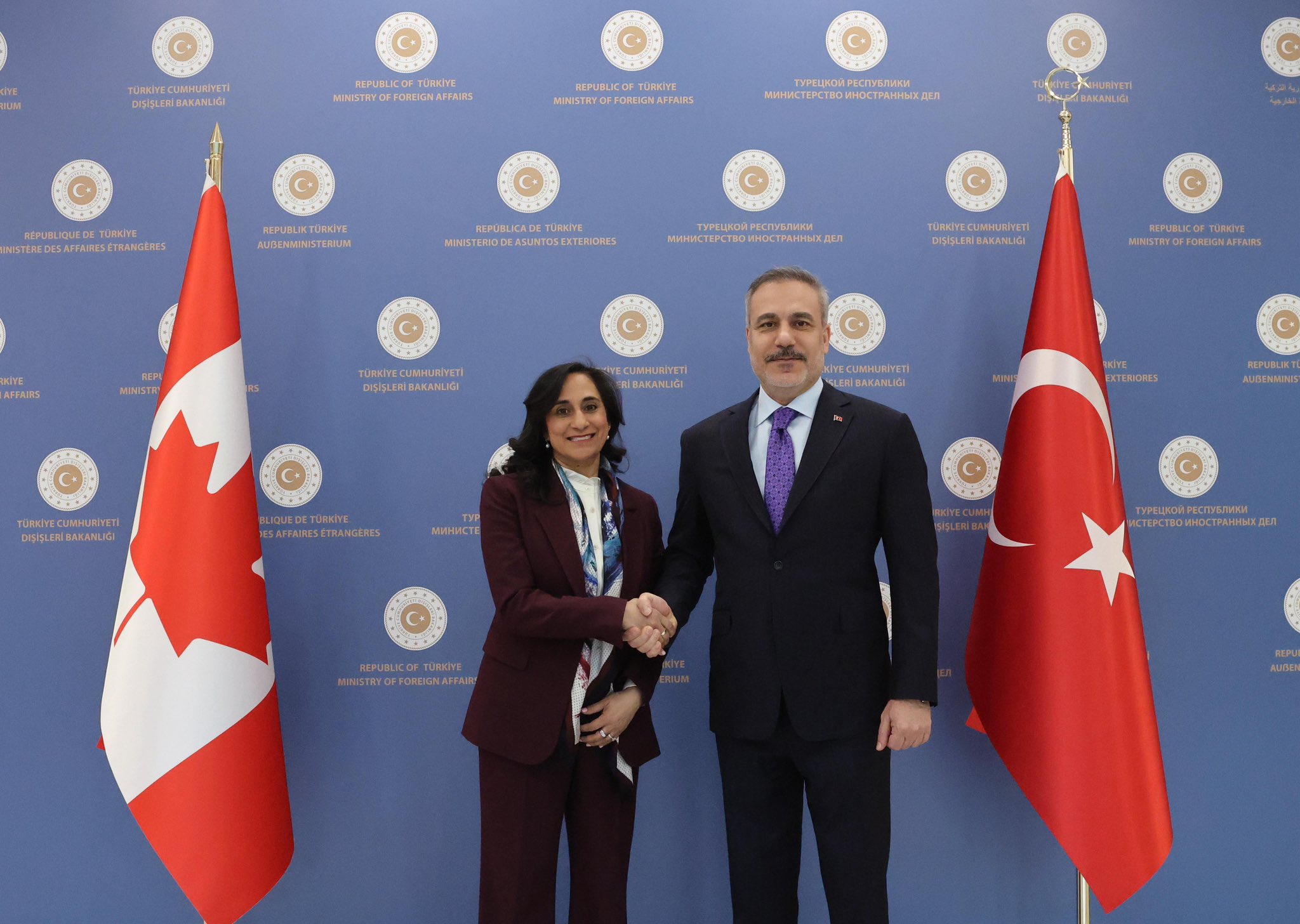 Bakan Fidan'dan Kanada İle Görüşme