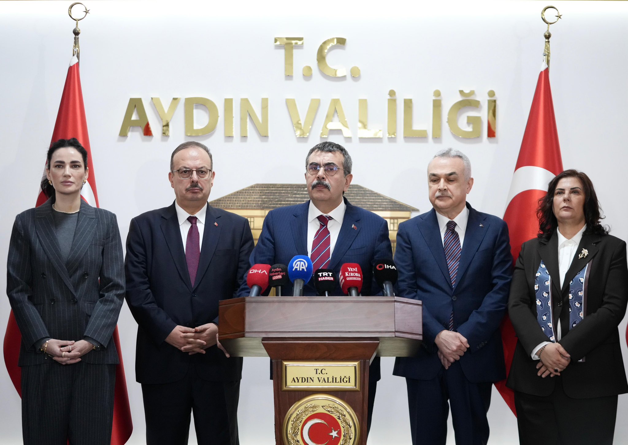 Bakan Tekin Aydın'da