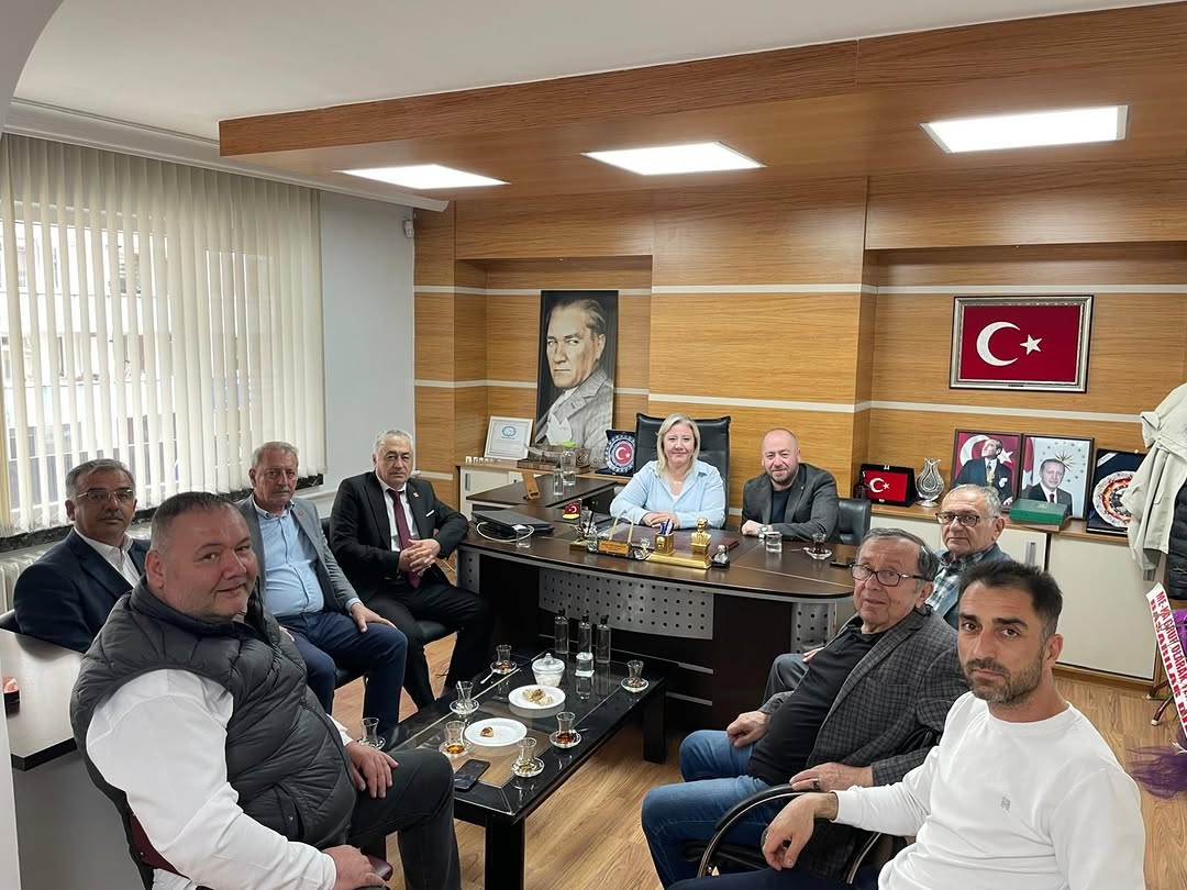 CHP Afyonkarahisar İl Başkanlığı'ndan Kahveciler Odası Başkanlığı'na Ziyaret