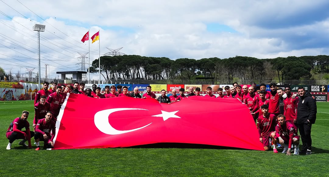 Galatasaray Spor Kulübü'nden 23 Nisan Kutlaması