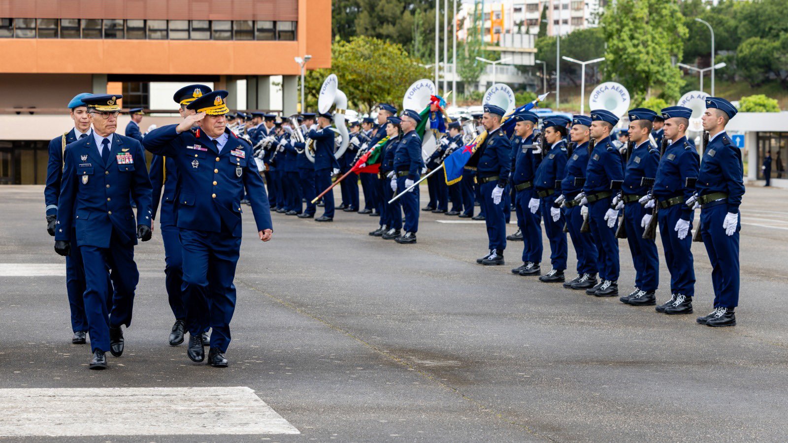 Hava Kuvvetleri Komutanı Portekiz'i Ziyaret Etti