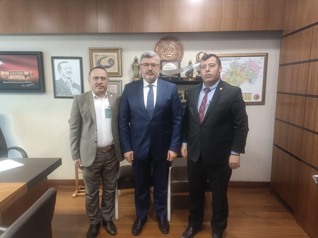 İhsaniye Yaylabağı Belediye Başkanı ve Meclis Üyesi Gazi Meclis'te Misafir Edildi