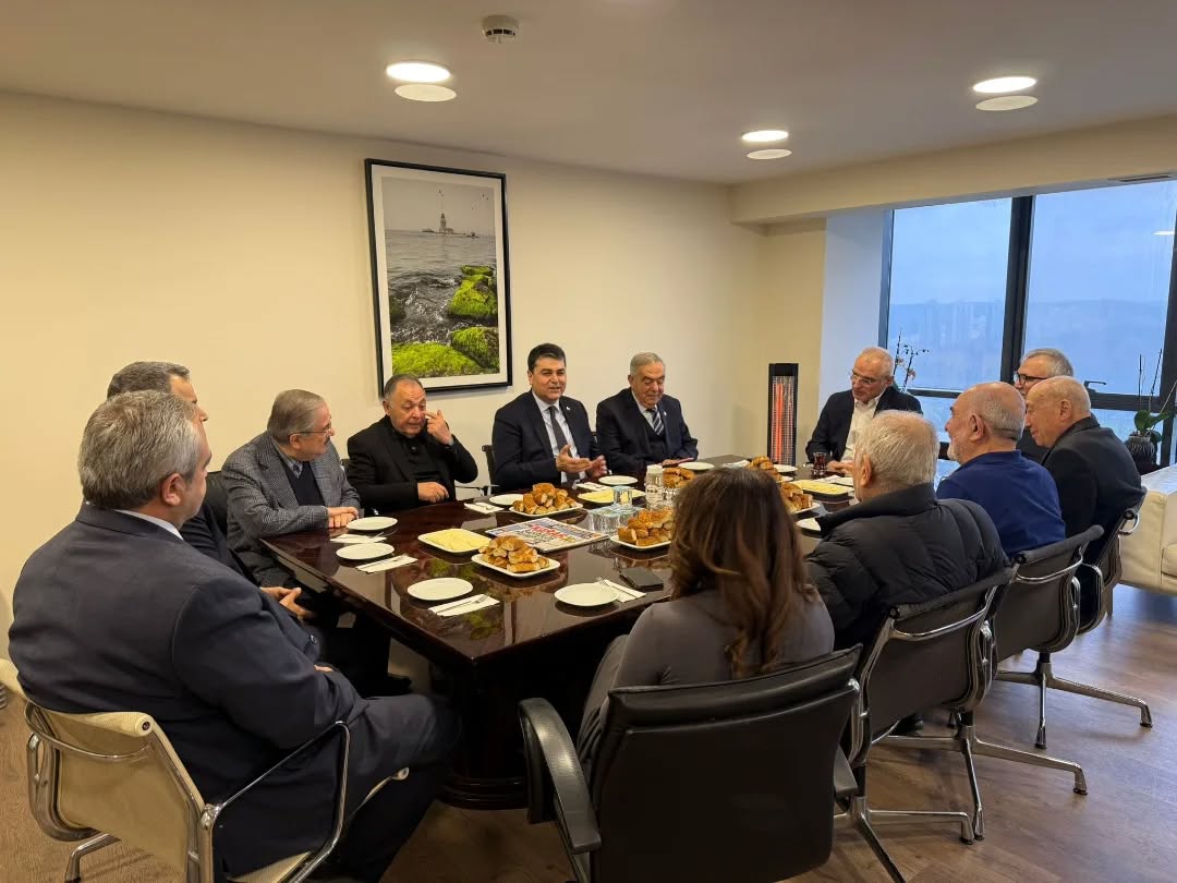 Karar Gazetesi Yönetici ve Yazarlarıyla Buluşma