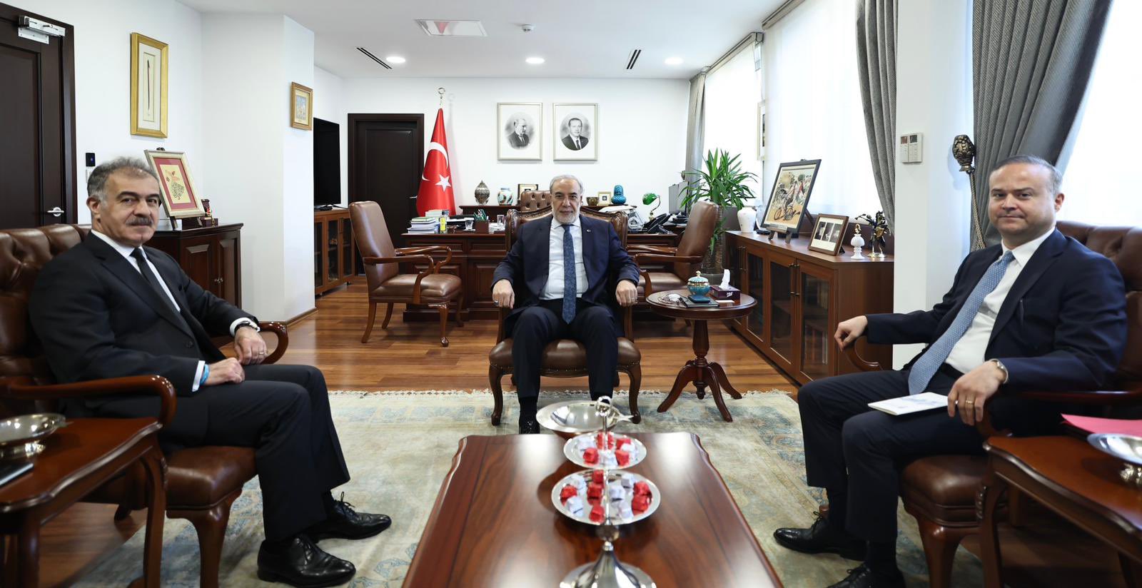 Musa Kulaklıkaya, KRG Temsilcisi ile Görüştü