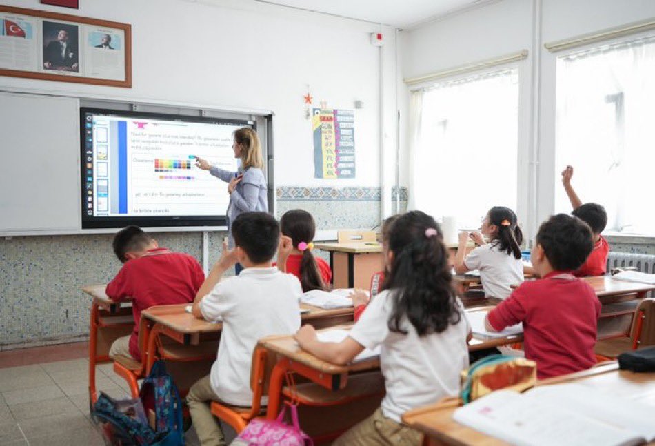Öğretmenler için İller Arası Geçiş Duyurusu Yapıldı