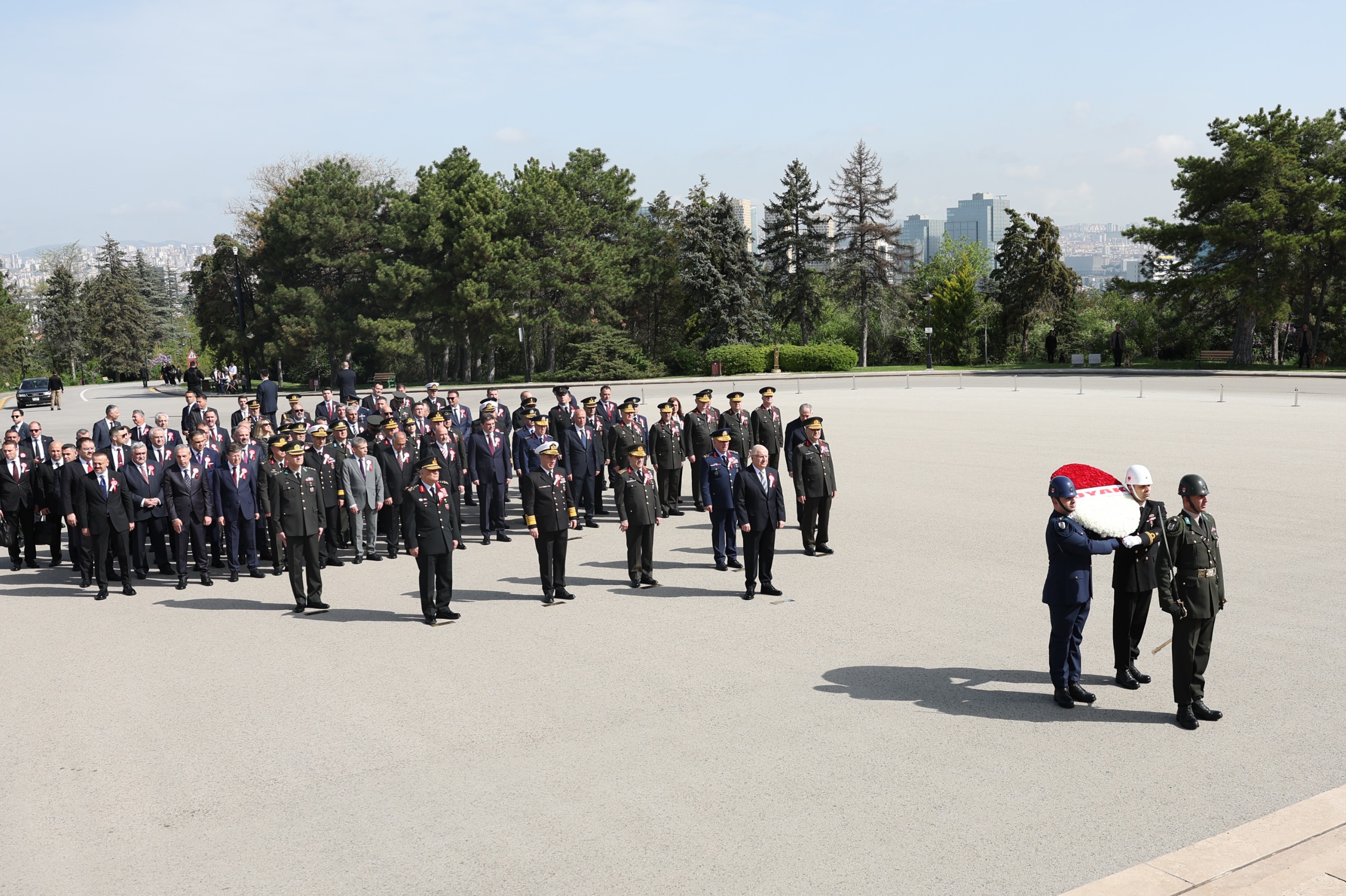 OYAK Genel Kurulu için Anıtkabir ziyareti gerçekleştirildi
