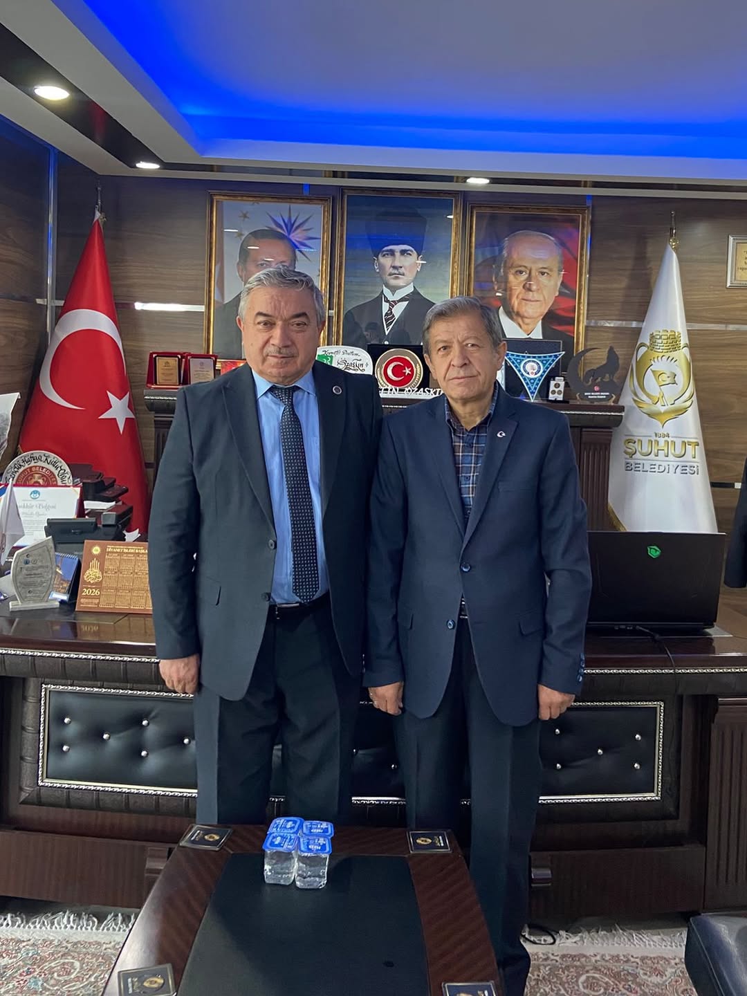 Şuhut Belediye Başkanı Muhittin Özaşkın, Önceki Dönem Belediye Başkanı Mevlüt Can'a Nazik Ziyaretlerinden Dolayı Teşekkür Etti
