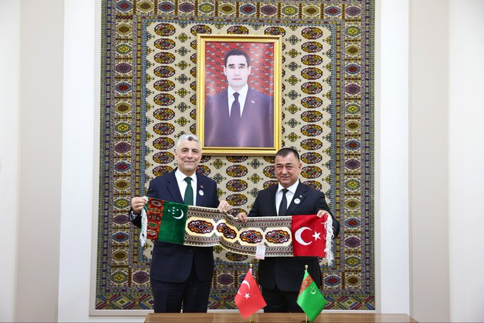 Türkmenistan'a Resmi Ziyaret Gerçekleştirildi