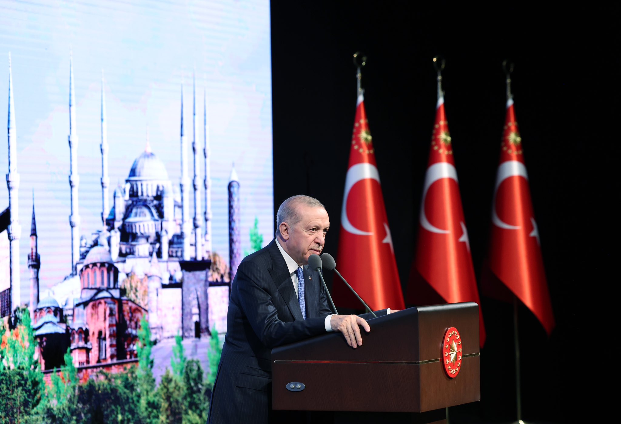 Ulusun değerleri korunmaya devam edilecek