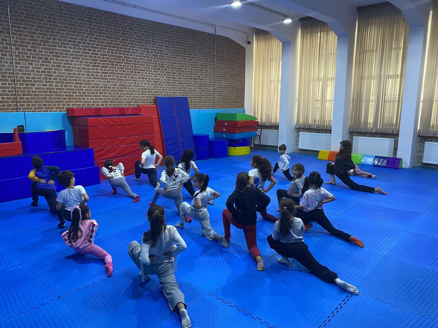 Valilik Yokuşu’nda Cimnastik Heyecanı Hafta Sonu da Devam Ediyor