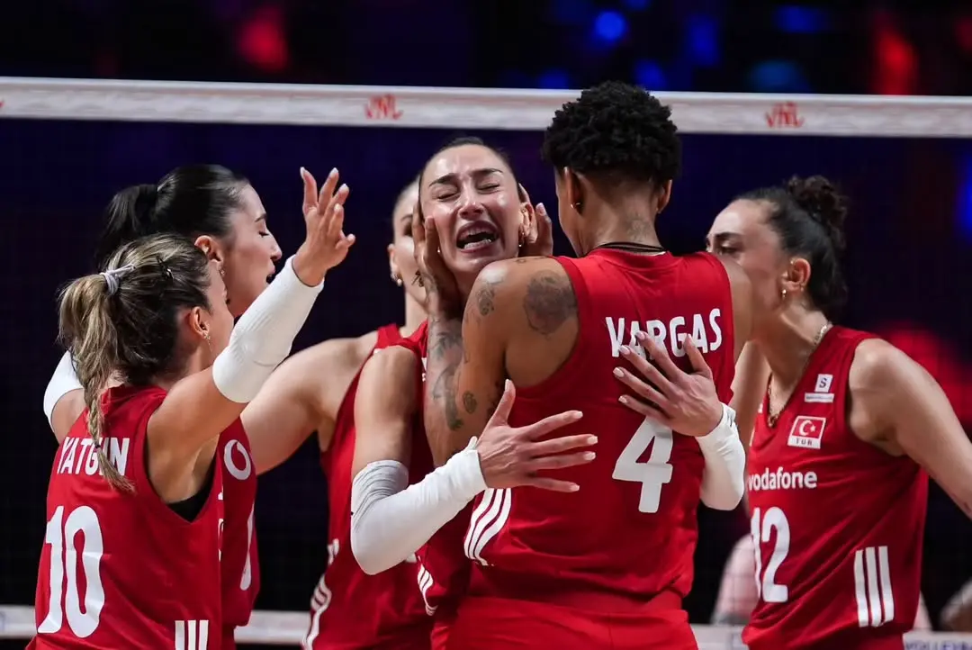 A Millî Kadın Voleybol Takımı 2026 FIVB Voleybol Milletler Ligi Şampiyonu Oldu