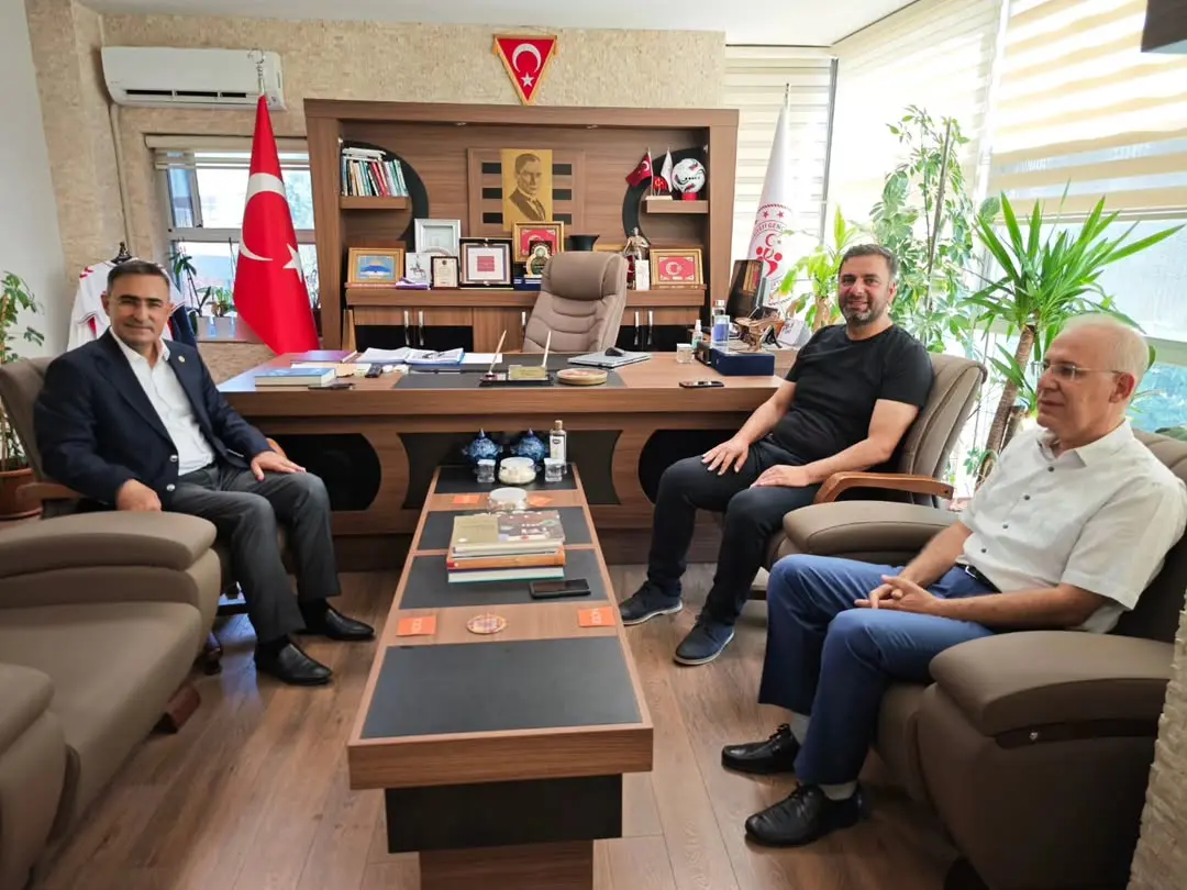 Afyonkarahisar Gençlik ve Spor İl Müdürü Nedim Arslan'ı Ziyaret Edildi