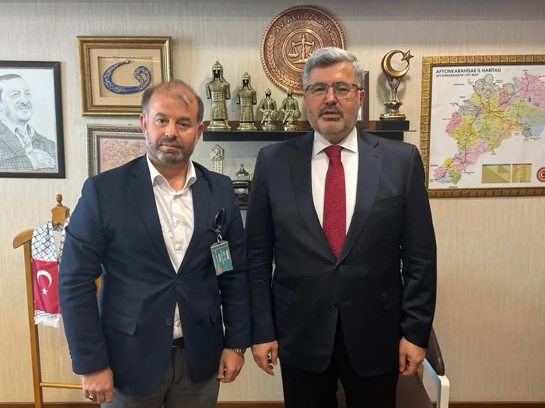 Afyonkarahisar Sağlık Bilimleri Üniversitesi'nden Öğrenci İşleri Başkanı Sami Çetinaktı'ya Gazi Meclis Ziyareti