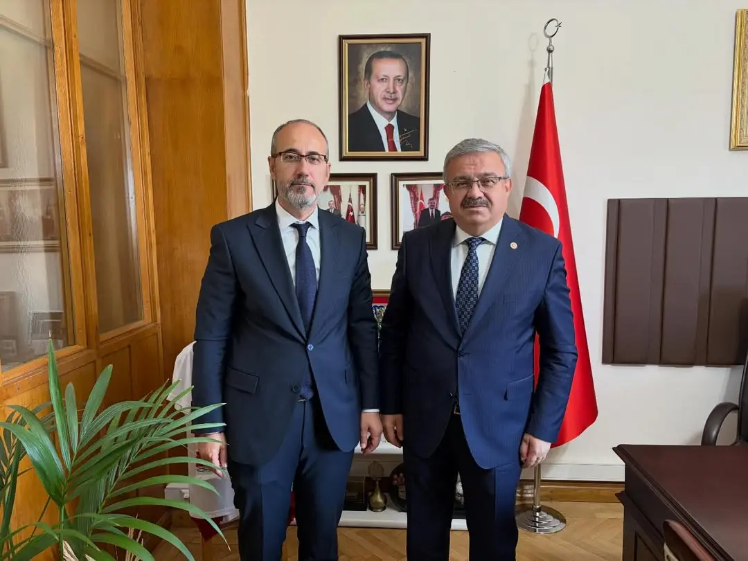 Ak Parti Milletvekili İbrahim Yurdunuseven'den Afyonkarahisar İl Sağlık Müdürü Ziyareti