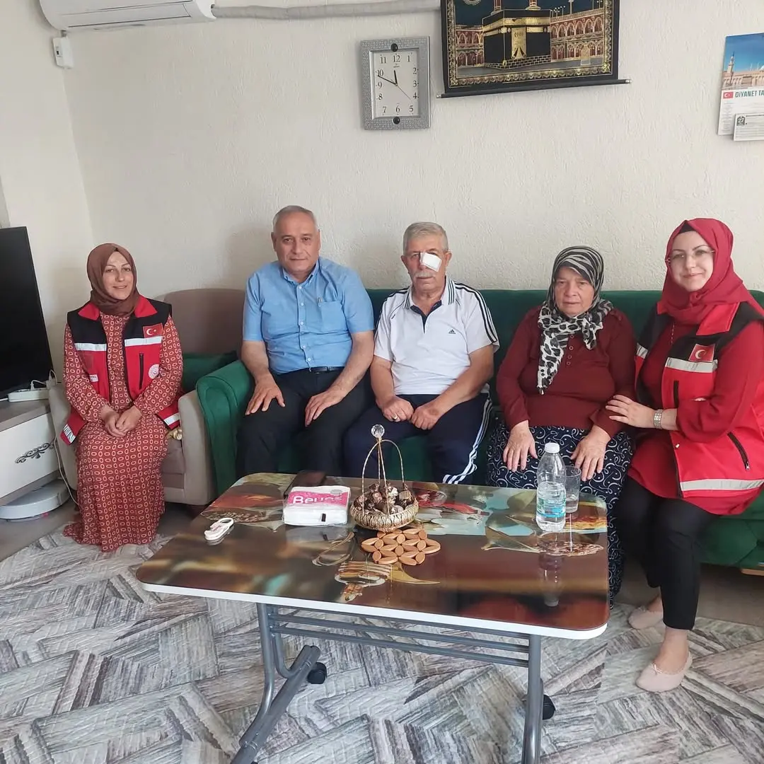 Dinar Sosyal Hizmet Merkezi'nden Muharip Gazimize Ziyaret