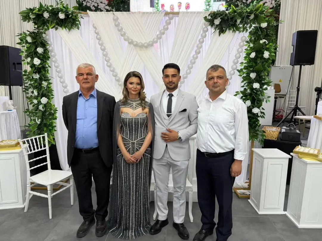 Emirdağ Belediye Başkanı Serkan Koyuncu, Yeğeninin ve Damadının Nişan Merasimini Gerçekleştirdi