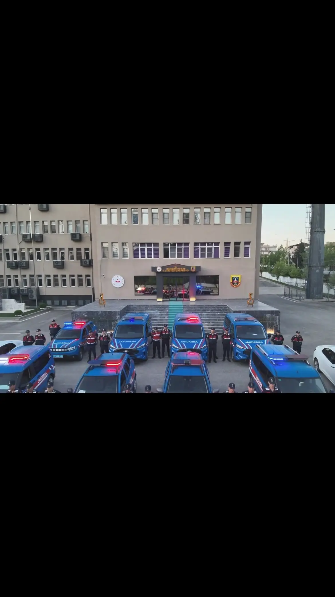 Jandarma Operasyonunda 73 Şüpheli Yakalandı