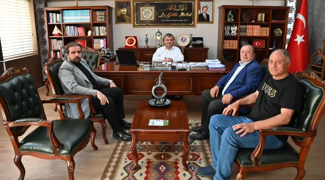 MHP Bayat İlçe Teşkilatı'ndan Emirdağ Belediye Başkanı Serkan Koyuncu'ya Ziyaret