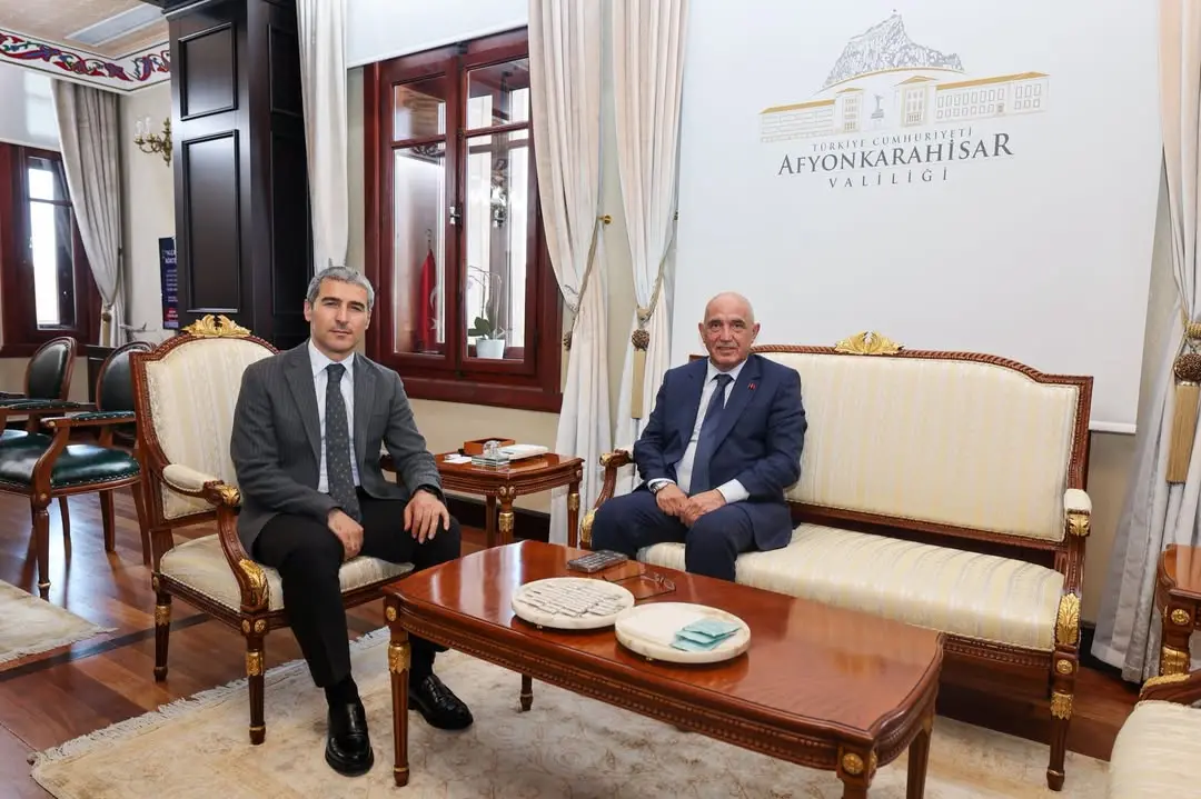 Prof. Dr. Mustafa Ilıcalı, Vali Dr. Naci Aktaş'ı Ziyaret Etti