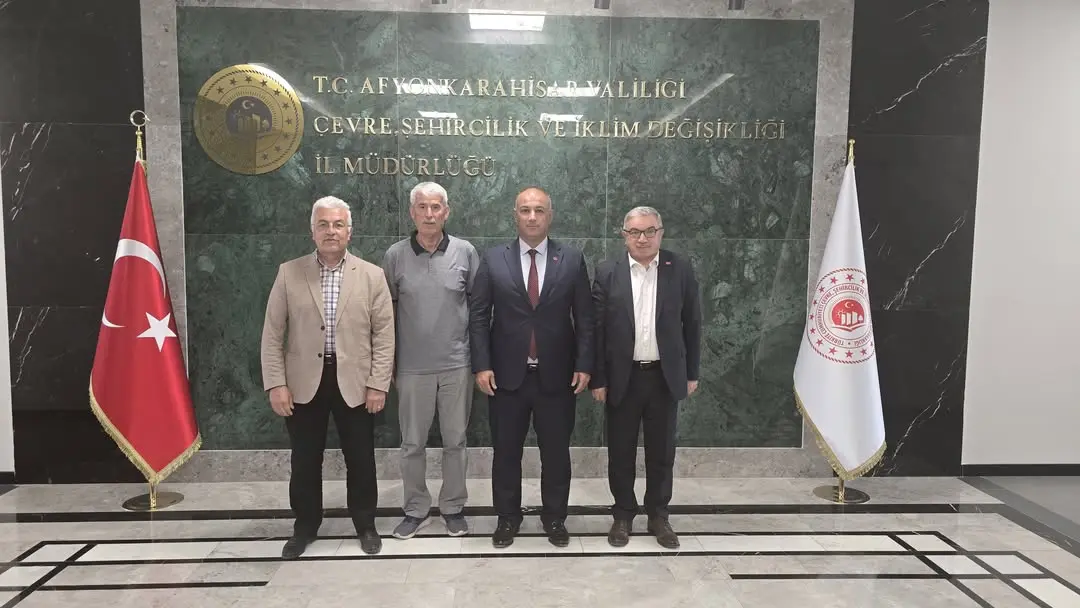 Şuhut Belediye Başkanı Muhuttin Özaşkın, Çevre, Şehircilik ve İklim Değişikliği İl Müdürü Melih Melik Kara'yı Ziyaret Etti
