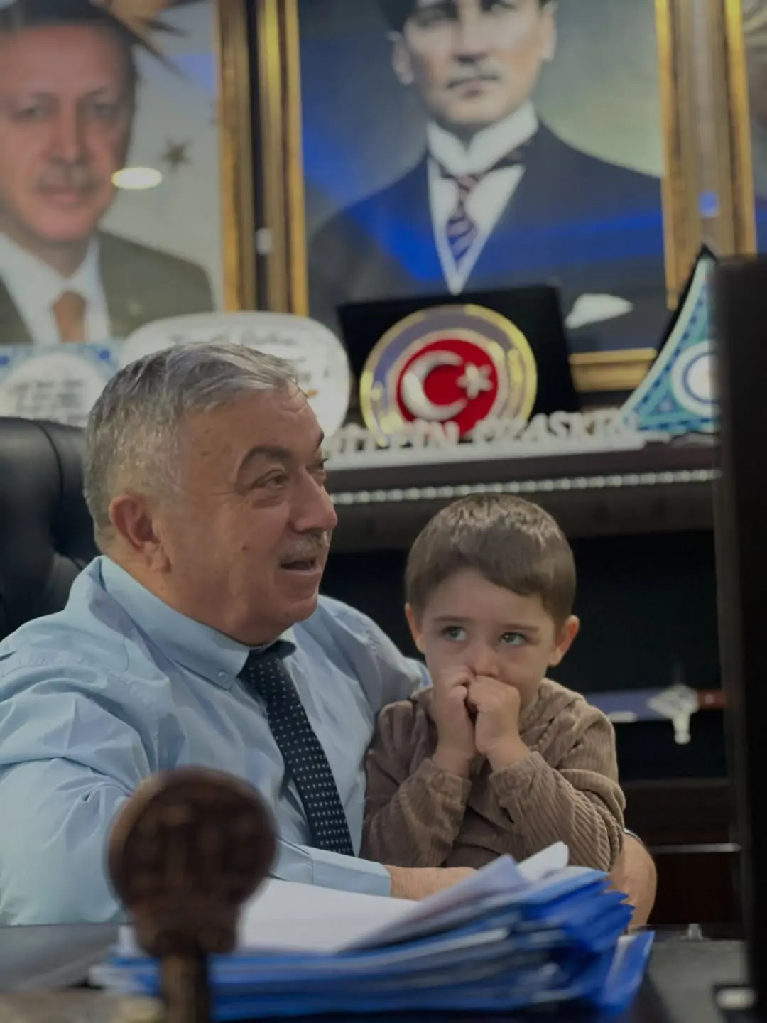 Şuhut Belediye Başkanı Muhuttin ÖZAŞKIN'dan Hayırlı ve Bereketli Cumalar Paylaşımı