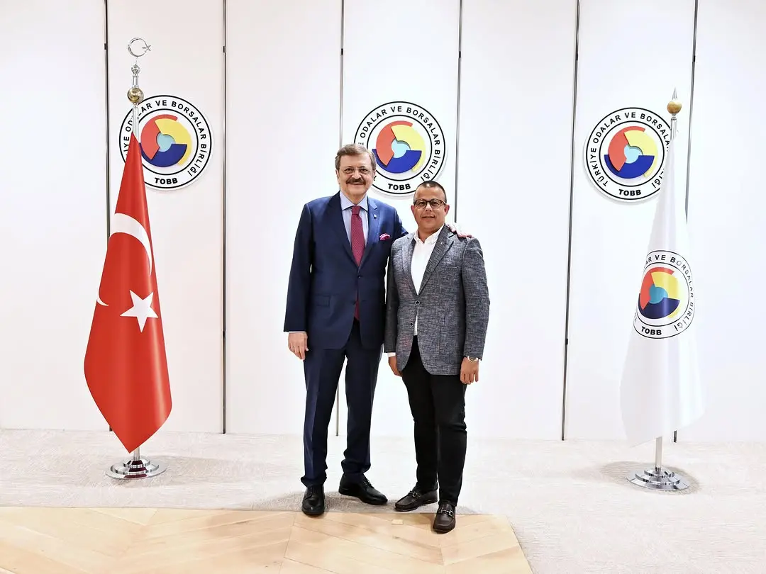 TOBB Başkanı Mustafa Rifat Hisarcıklıoğlu, Gelibolu Ticaret ve Sanayi Odası Yönetim Kurulu Başkanı Bülent Çetin'i Ziyaret Etti