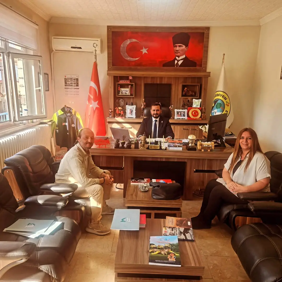 YeşilÇiftlik Belediye Başkanı'ndan Tv3 Genel Müdürü ve Reklam Grup Başkanı'na Teşekkür
