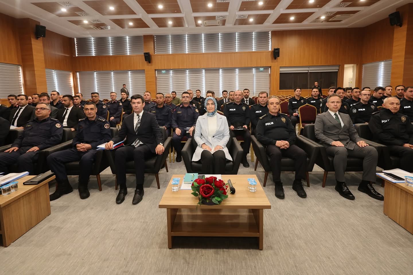 Vali Yiğitbaşı Başkanlığında Aylık Genişletilmiş Asayiş Toplantısı Gerçekleştirildi