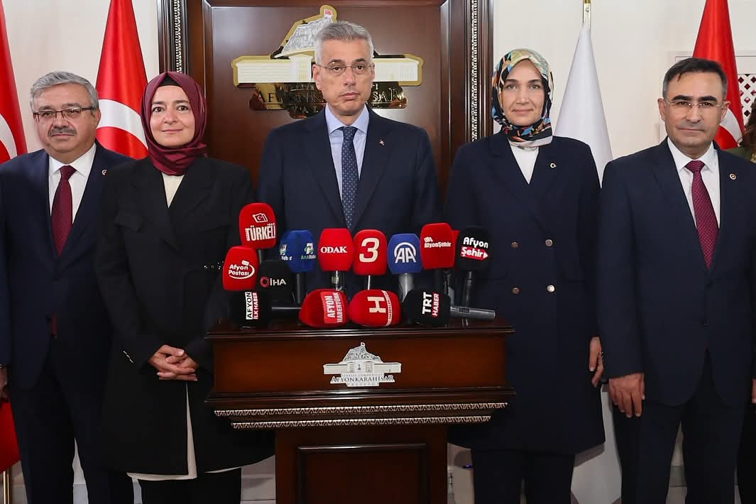 Bakan Memişoğlu Afyonkarahisar Sağlık Hizmetlerinde Son Yirmi Yılda Çok Büyük Gelişme Gösterdi