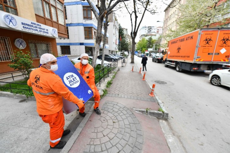 Berberler toplum için topladılar